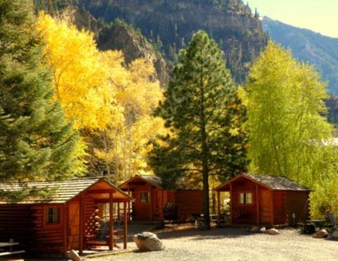 Ouray Riverside Inn & Cabins Buitenkant foto